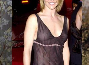 To 50: Lori Loughlin Nude & Sexy Tits Pictures (2025)