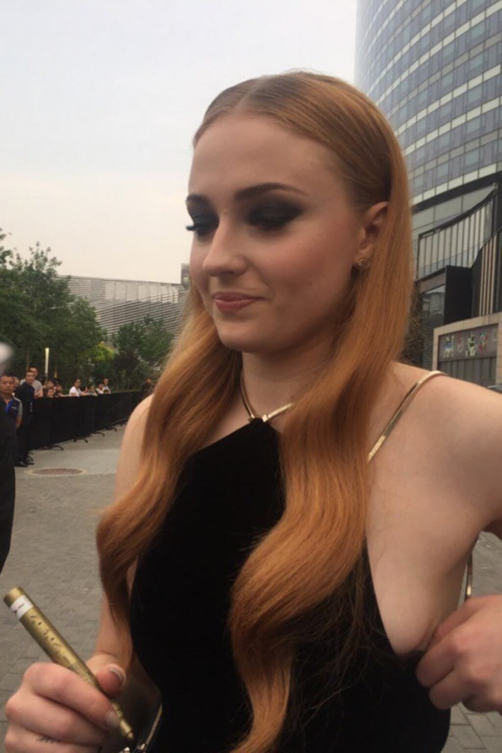 Sophie Turner Nip