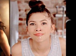 Top 50: Zendaya Nude Pussy & Sexy Tits Pictures (2023)