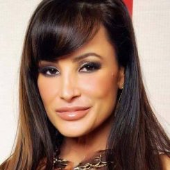 Lisa Ann Pornstar: Bio & Top 20 Porn Videos (2025)