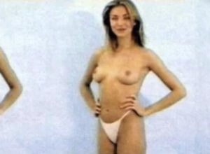 Top 40: Cameron Diaz Nude & Sexy Tits Pictures (2024)