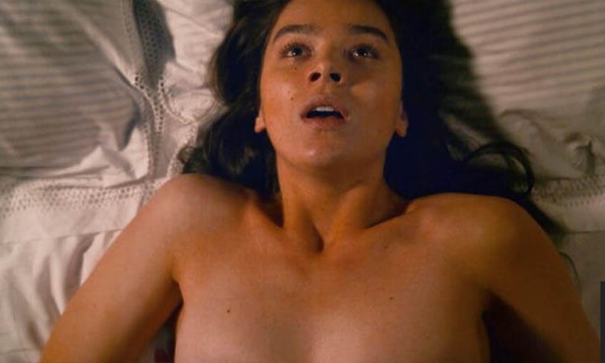 Top 35: Hailee Steinfeld Nude Pussy & Tits Pictures (2025)