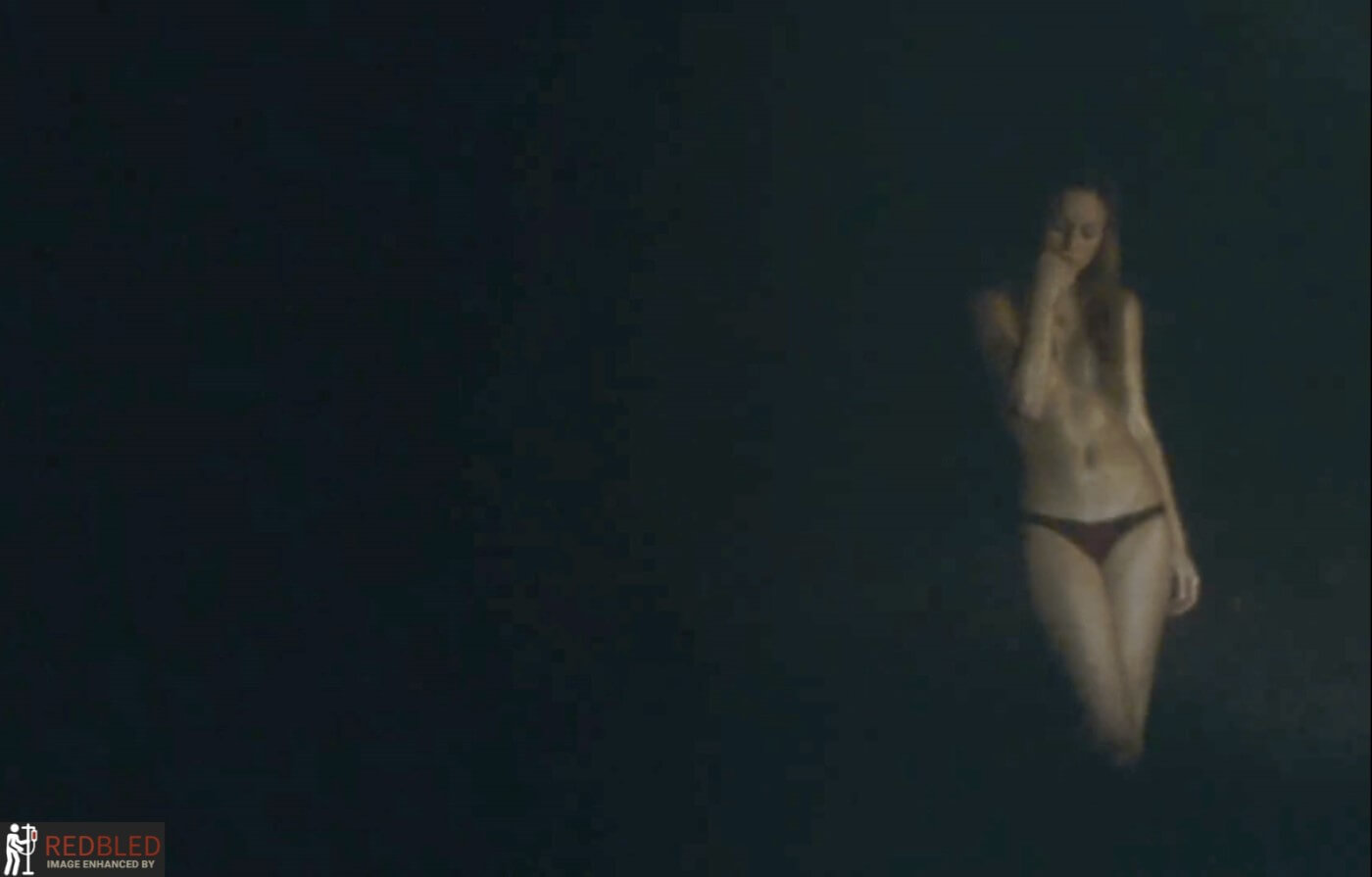 Brie Larson Nude