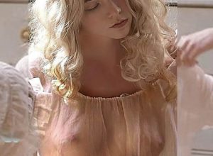 Top 40: Anya Taylor-Joy Nude Pussy & Sexy Tits Pictures (2025)